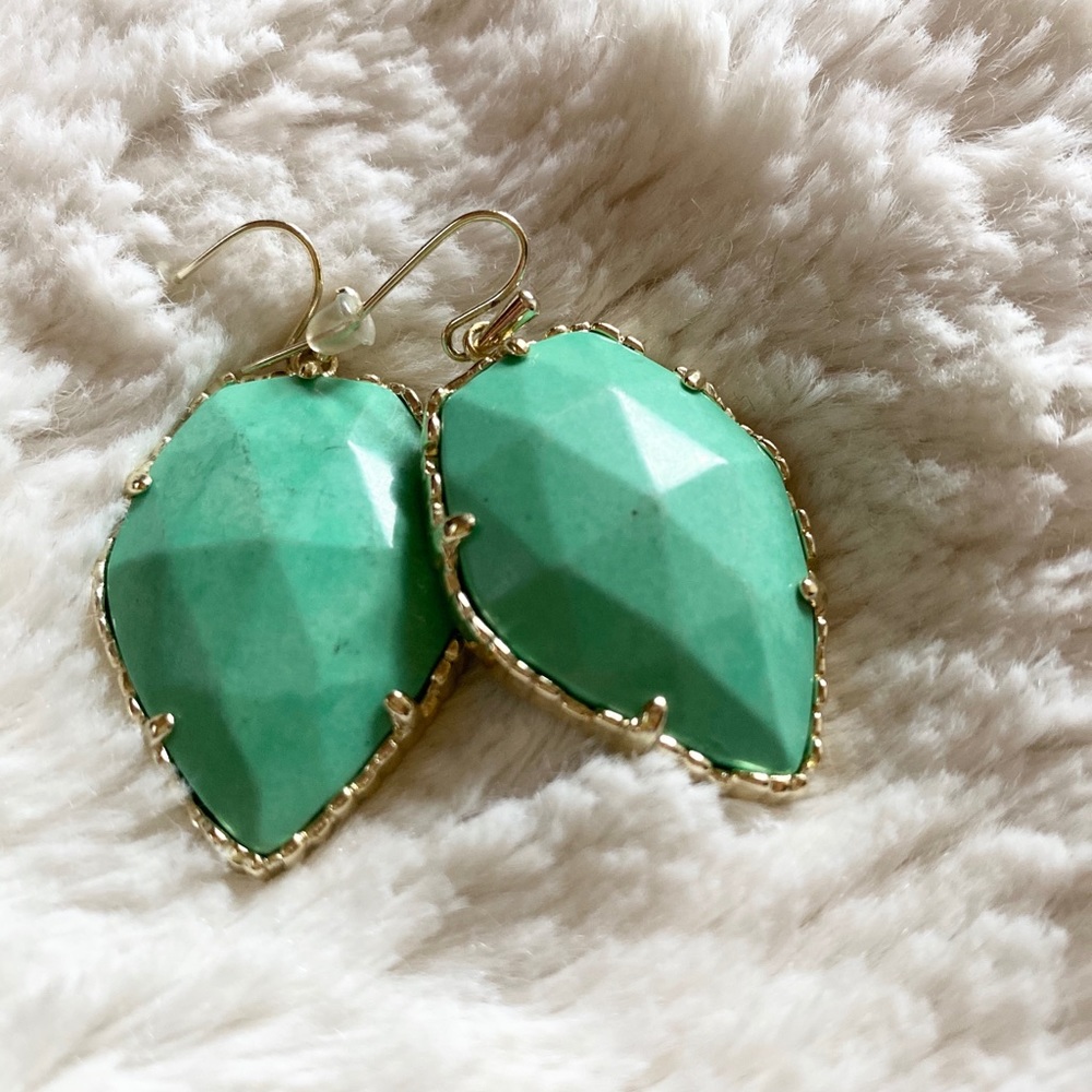 Kendra Scott Corley Earrings in Mint/Gold